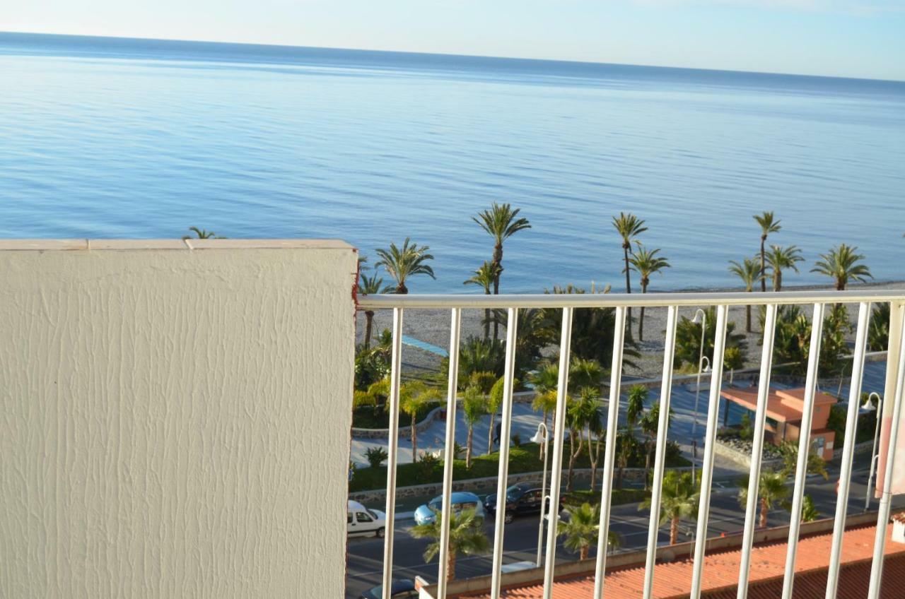 Apartamento Reformado En Primera Linea De Playa Apartment Almunecar Exterior photo